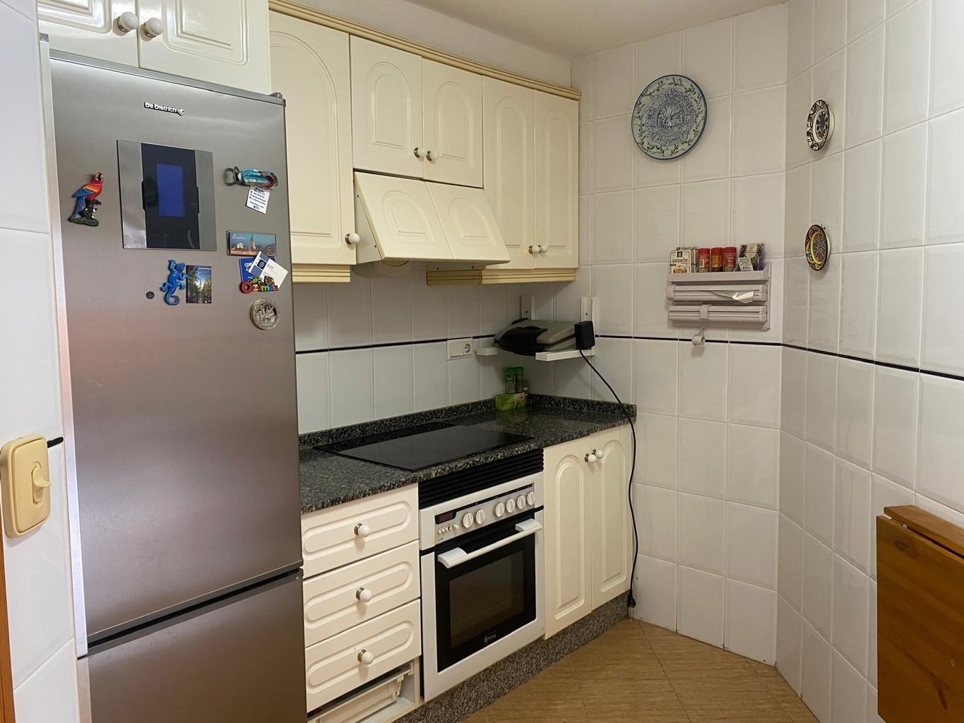 Flat with garage and storage room in Alcoy — image 9